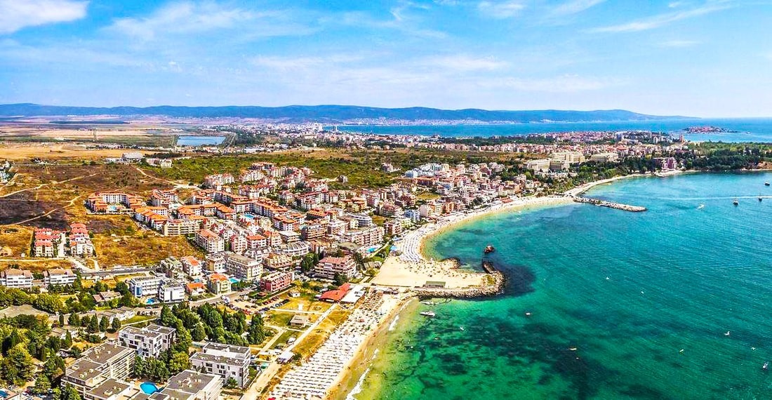 Румънци ще работят в морските ни хотели това лято 