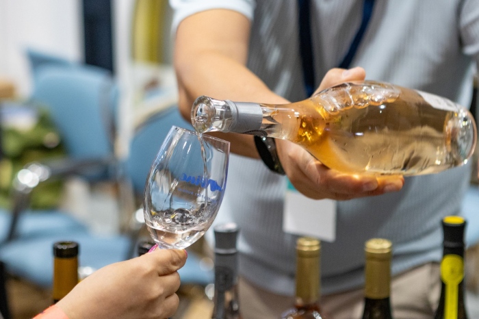 Wine & Spirits Fest Burgas 2026 завладява Бургас от 24 до 26 юли това лято