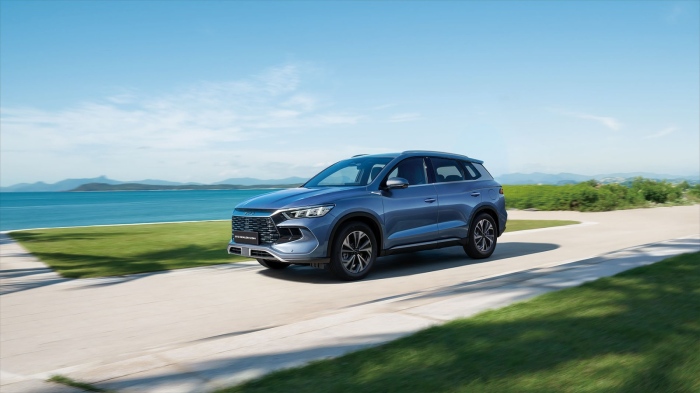 BYD представя SEALION 5 DM-i – семейният SUV 
