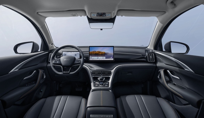 BYD представя SEALION 5 DM-i – семейният SUV 