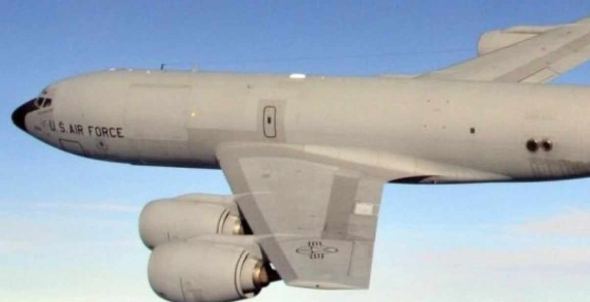 Американските военни самолети са излетели от Летище София