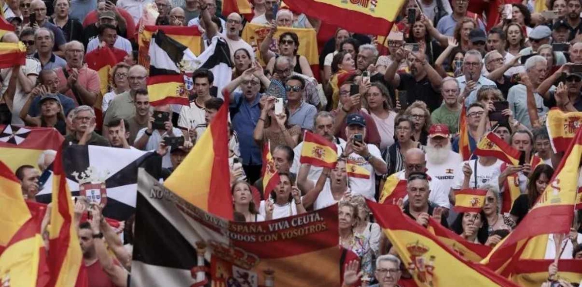 Испанци срещу плановете за разширяване на летищата
